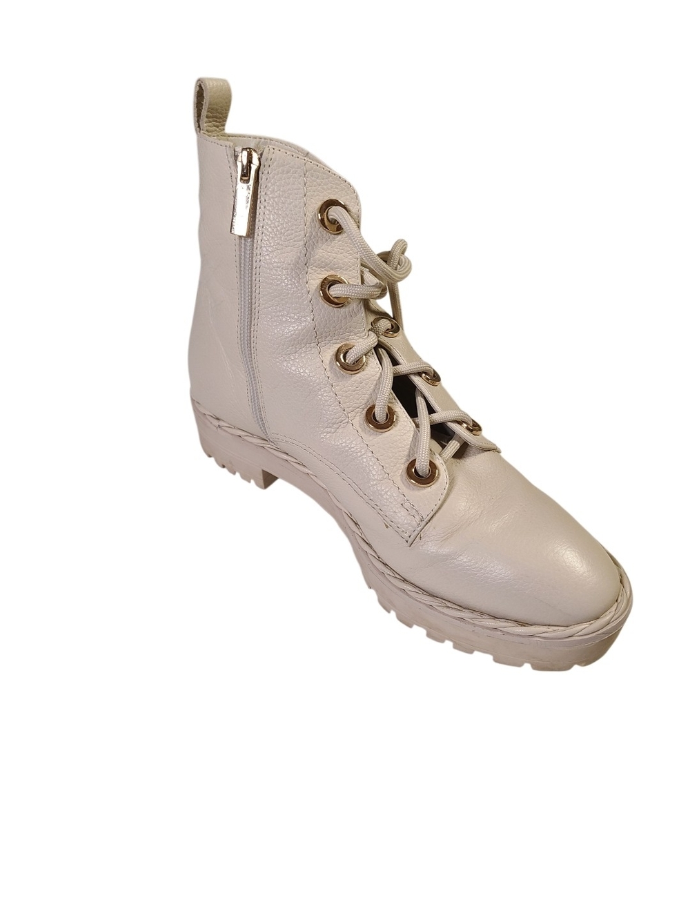 Gianni Bini Cream Leather Combat Boots Size 9 Lug Sole Zip Up